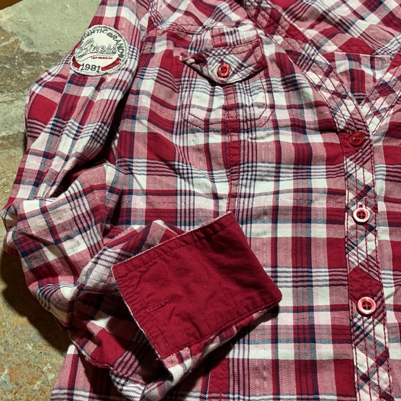 size S - Guess Cheery Cherry Plaid sparkly pretty fitted feminine classic style - Picture 3 of 16